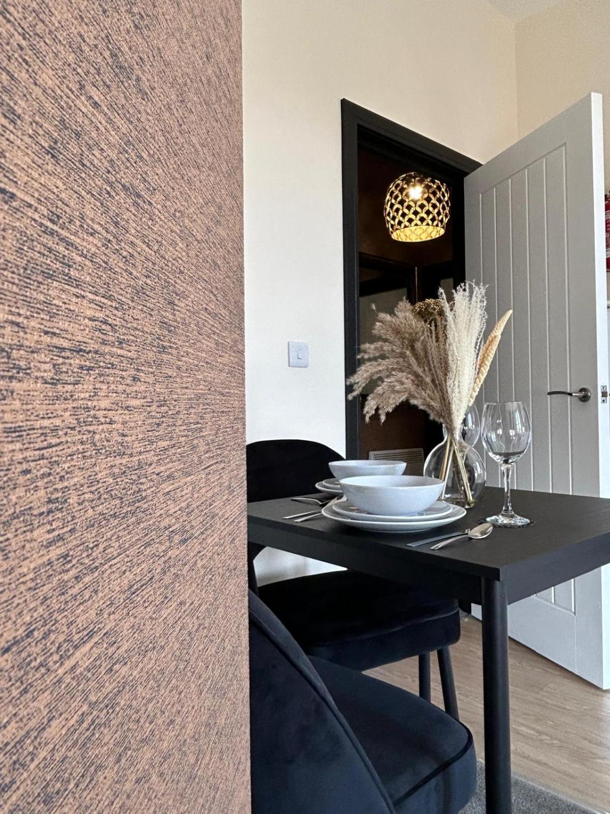 Crown Street Aparthotel هاليفاكس المظهر الخارجي الصورة